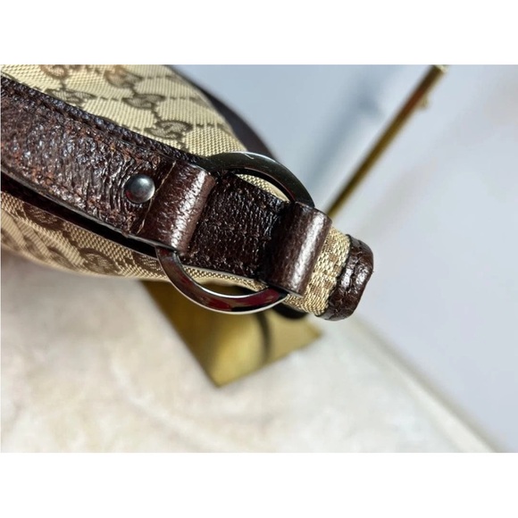 Gucci Beige and Brown Shoulder Bag - Picture 4 of 13